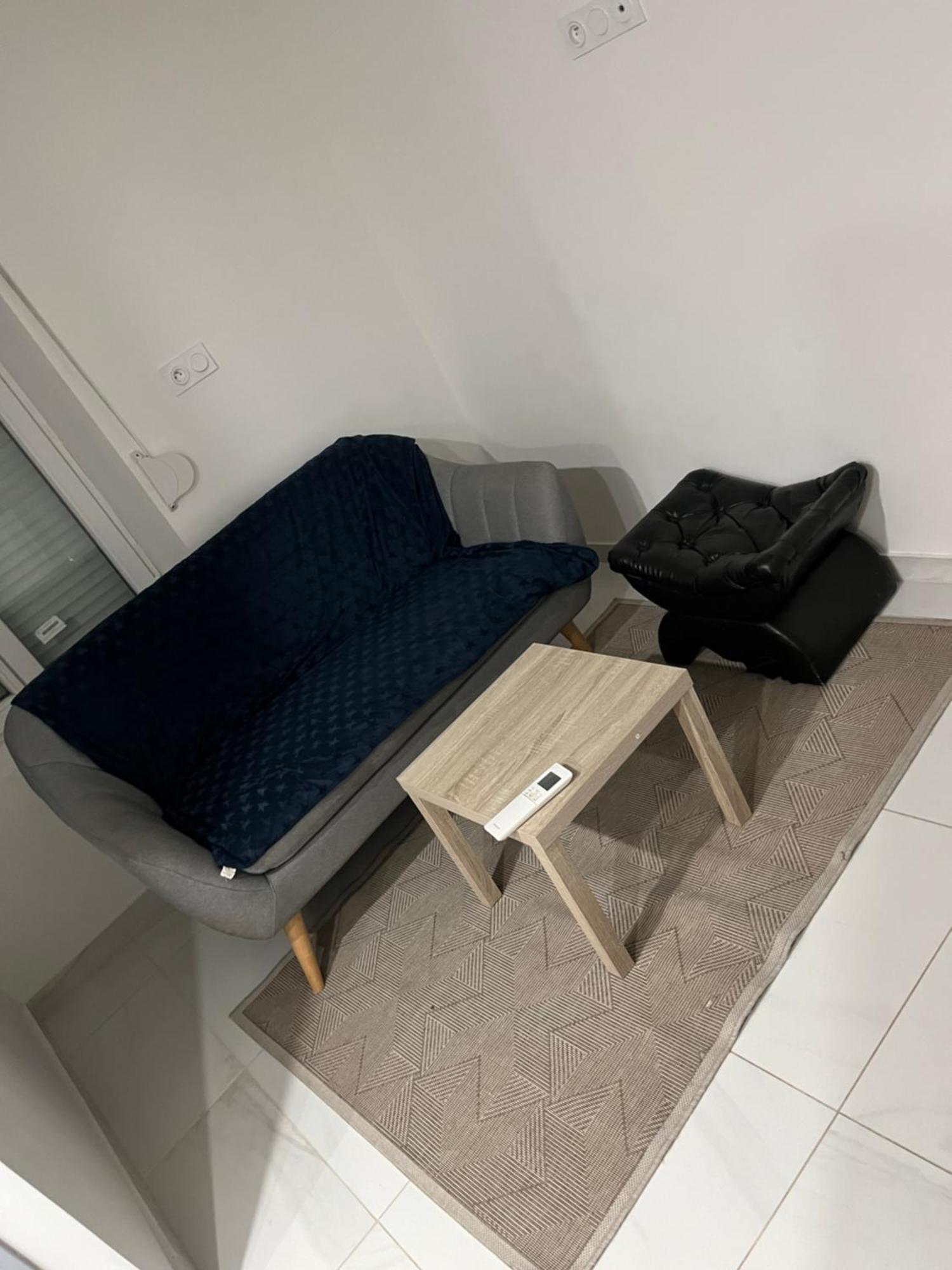 Appartement Calme Dans Villa Individuelle バニョル・シュル・セズ エクステリア 写真